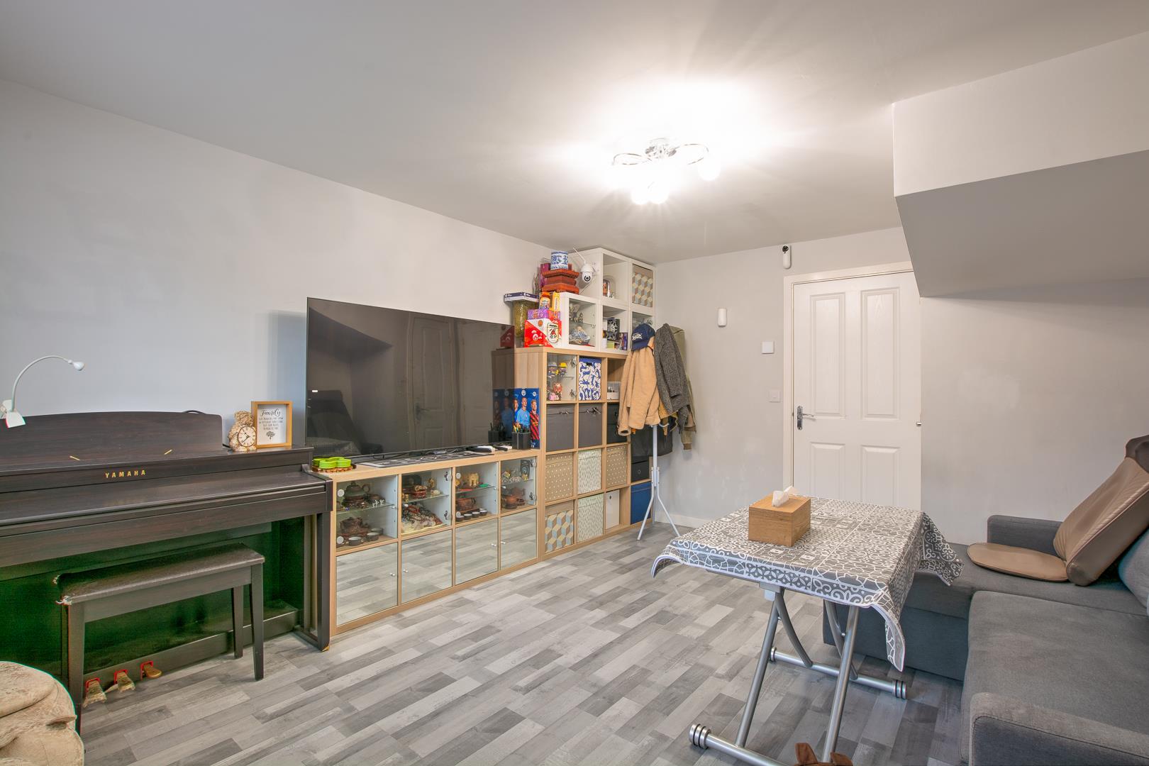 Wisteria Road, Burton Joyce, Nottingham Robert Ellis Estate Agents